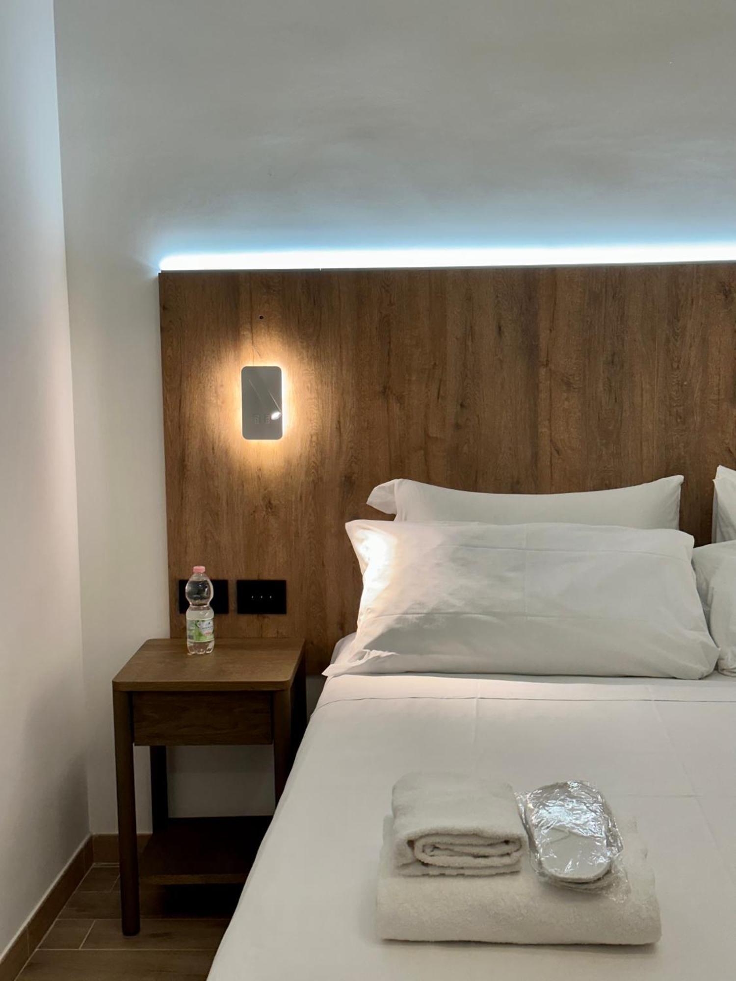 Domus House Hotel Rome Exterior photo